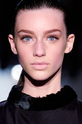 Look 10